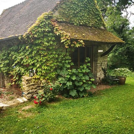 Domaine De La Folicoeur Hotel Sainte-Colombe-pres-Vernon Ngoại thất bức ảnh