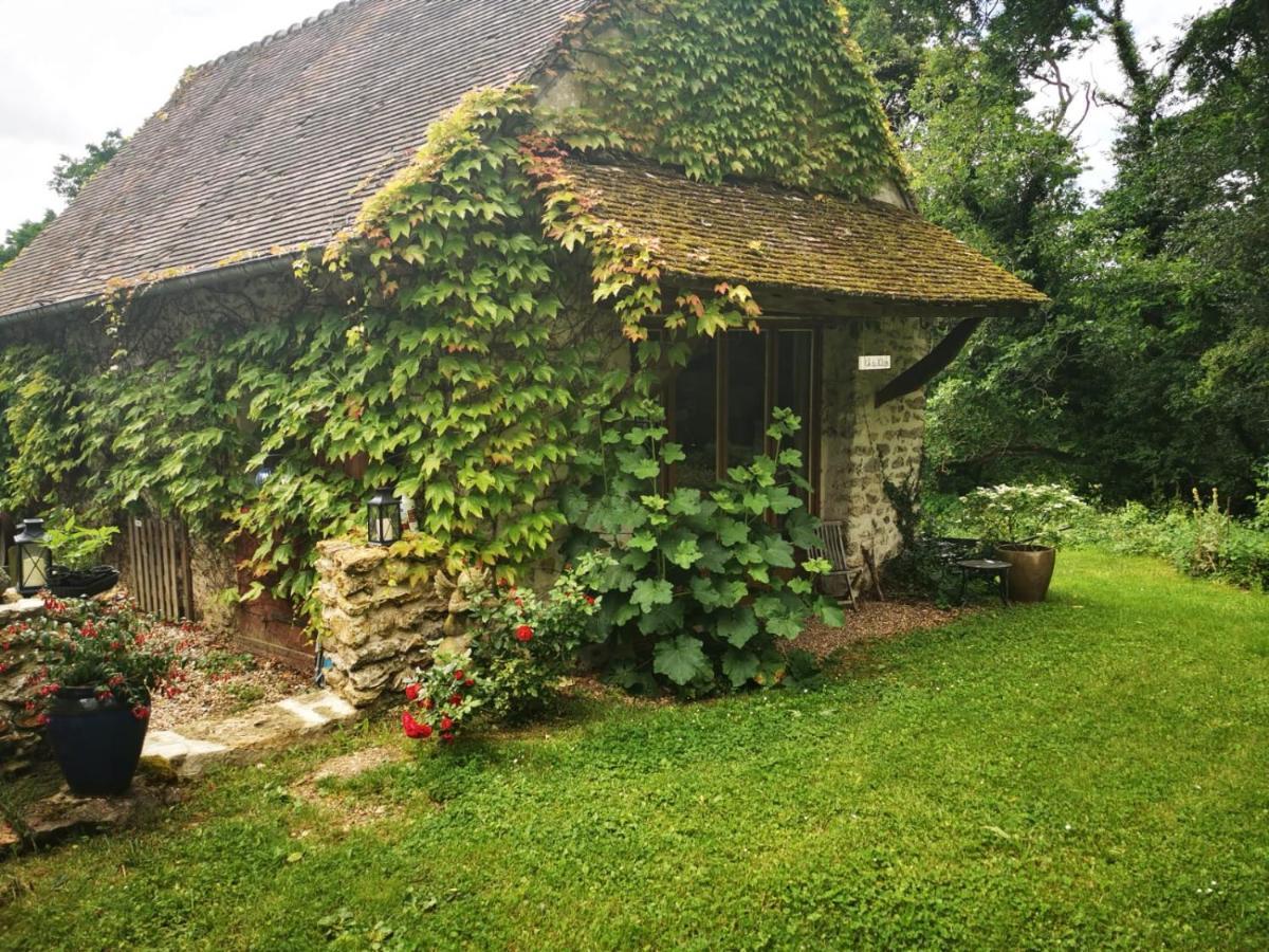 Domaine De La Folicoeur Hotel Sainte-Colombe-pres-Vernon Ngoại thất bức ảnh