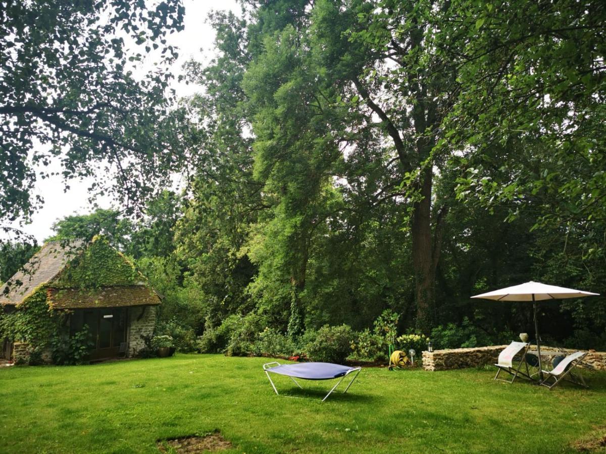 Domaine De La Folicoeur Hotel Sainte-Colombe-pres-Vernon Ngoại thất bức ảnh